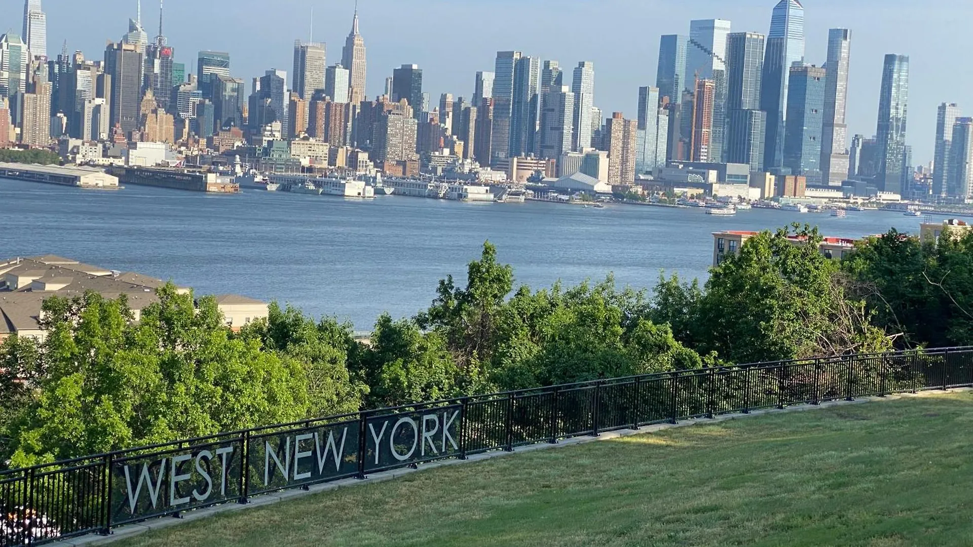 Oasis In New Jersey - 2Br Nyc Access Apartment West New York